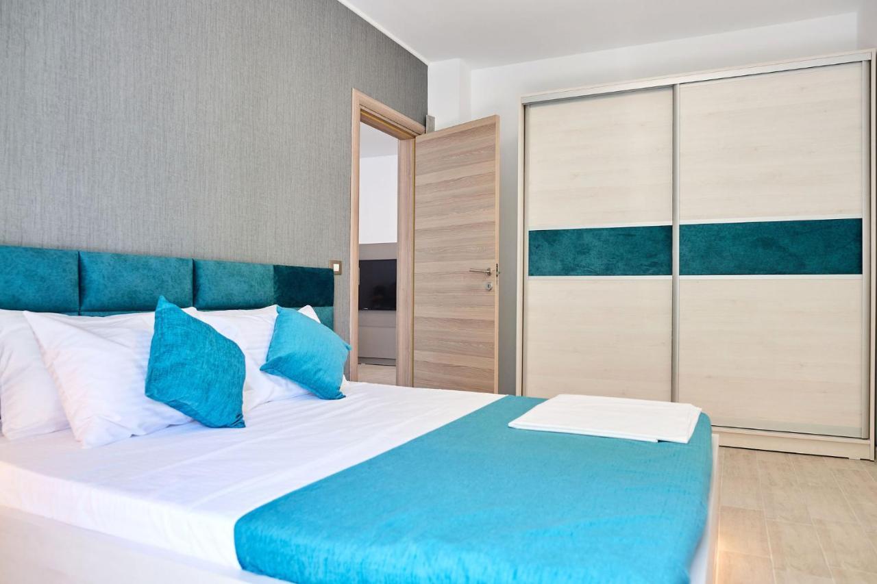Sea Love Apt Spa N Pools Beach Resort Navodari Bagian luar foto