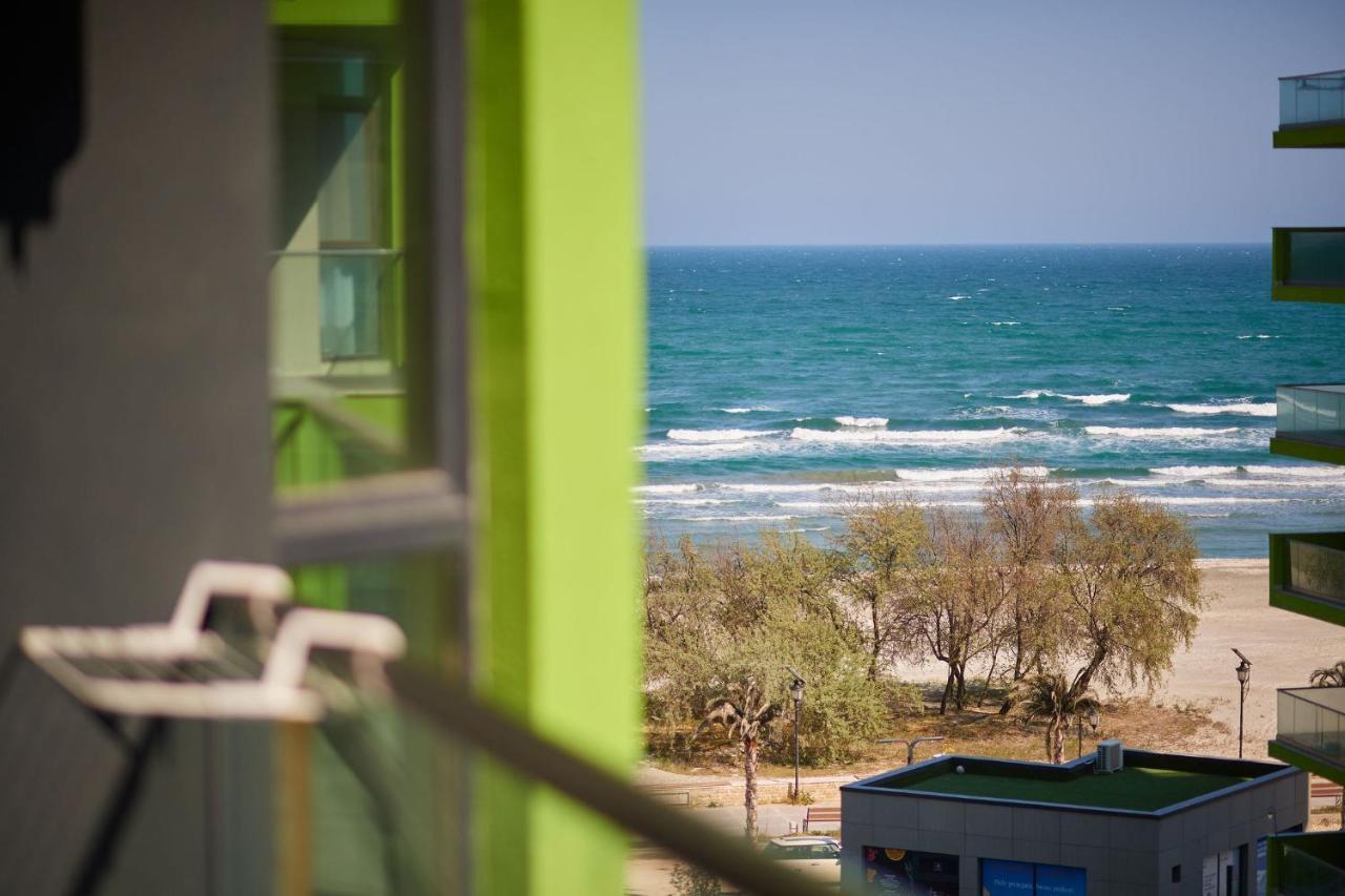 Sea Love Apt Spa N Pools Beach Resort Navodari Bagian luar foto